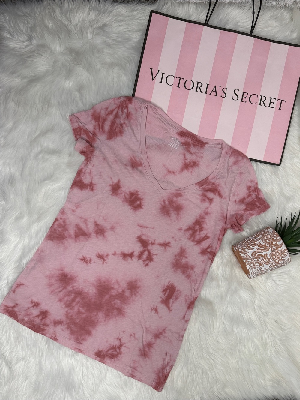 ⭐️2/$20⭐️ PINK EVERYDAY tee pink tie dye print Extra Small XS